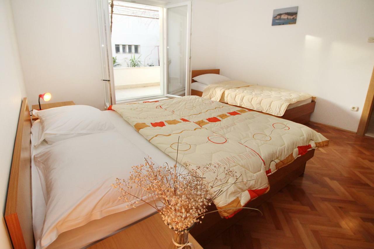 House Vera Baska Voda Luaran gambar