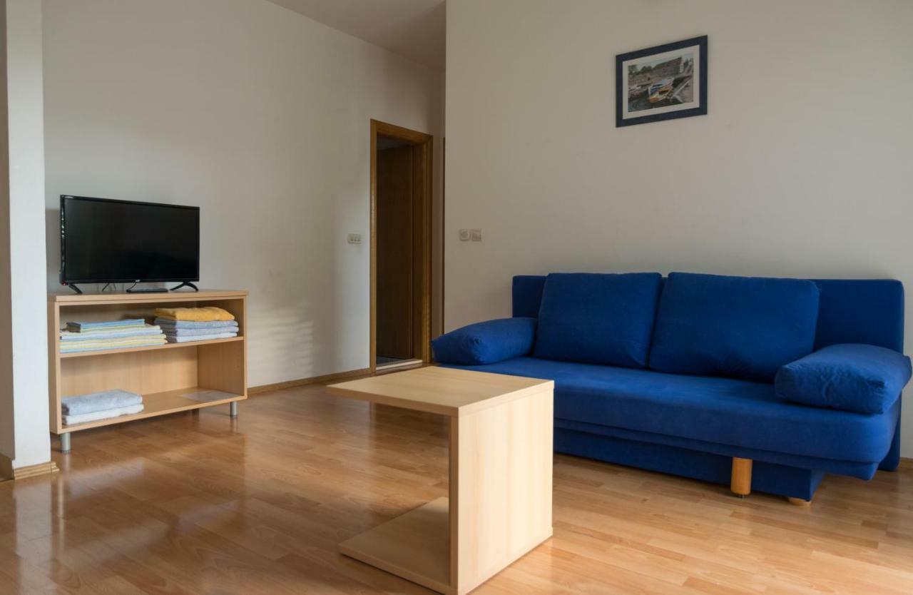 House Vera Baska Voda Luaran gambar