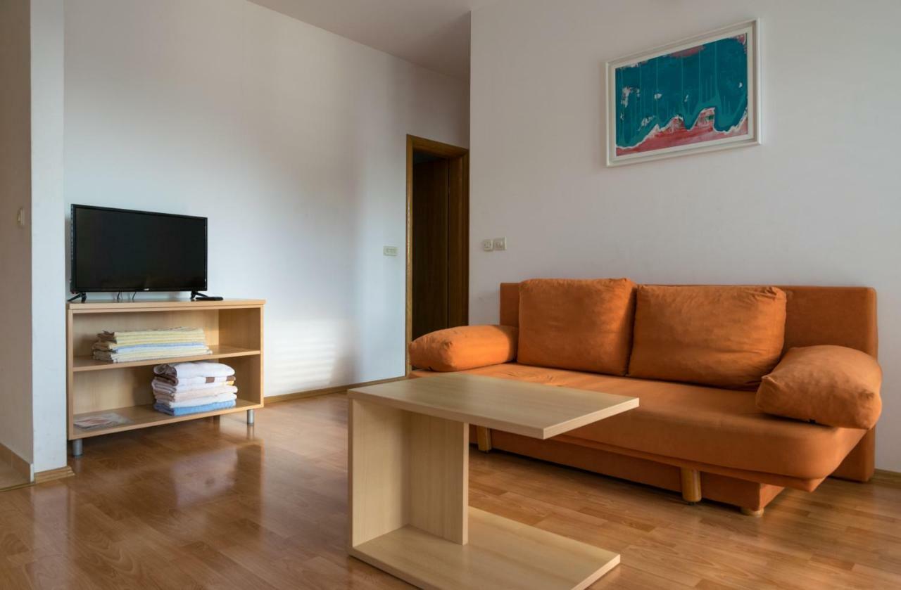 House Vera Baska Voda Luaran gambar