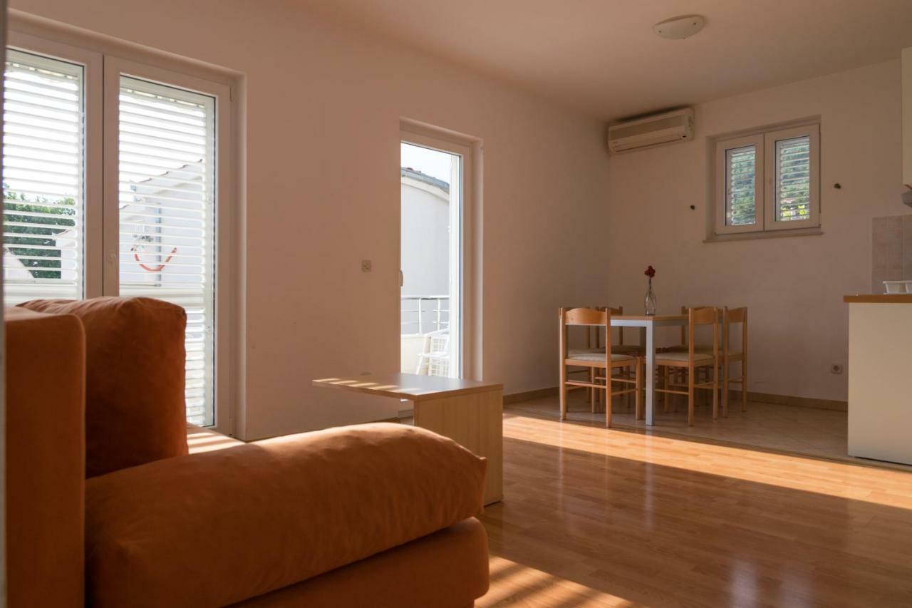 House Vera Baska Voda Luaran gambar