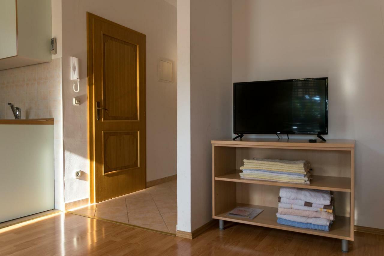 House Vera Baska Voda Luaran gambar